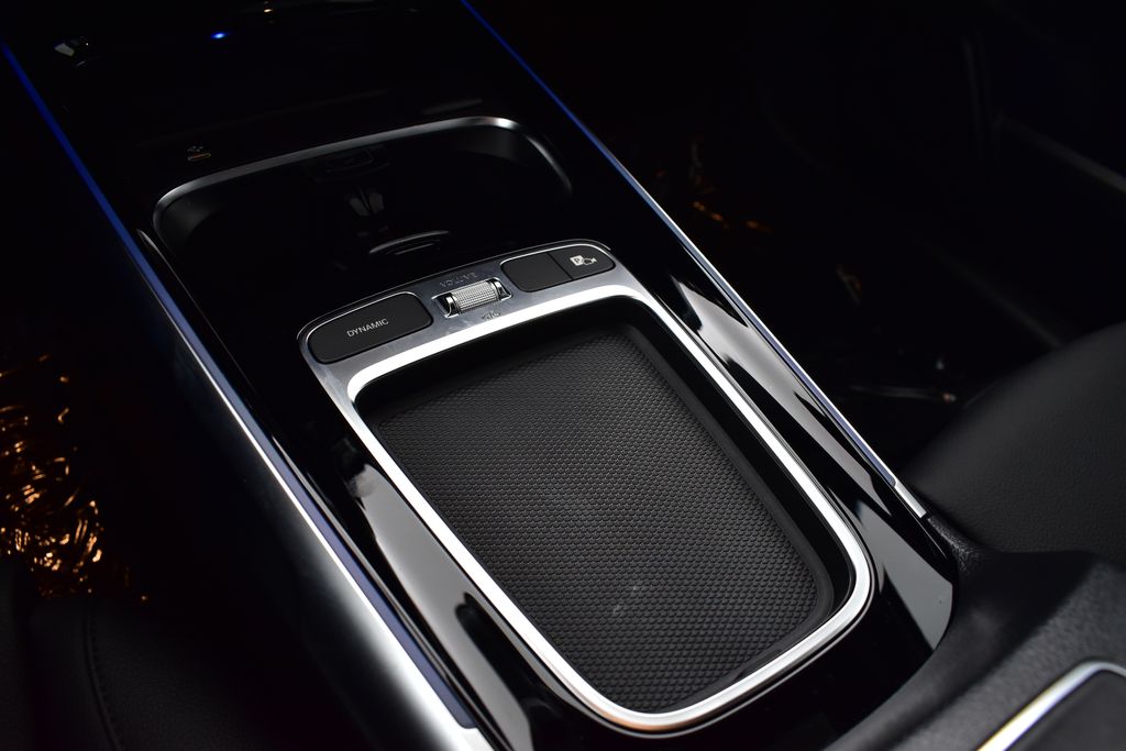 Thumbnail: 2025 Mercedes-Benz GLB - 22