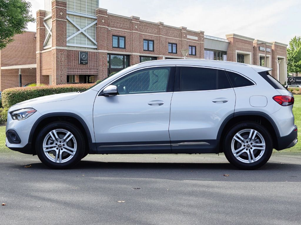 Thumbnail: 2021 Mercedes-Benz GLA - 8