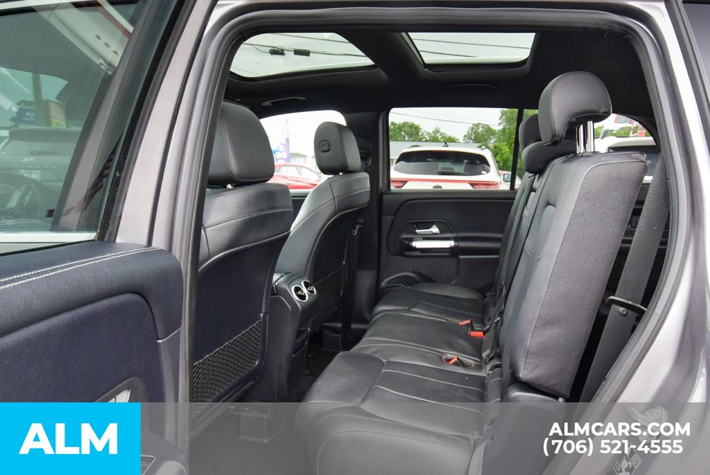 2021 Mercedes Benz GLB 250 4MATIC photo 12