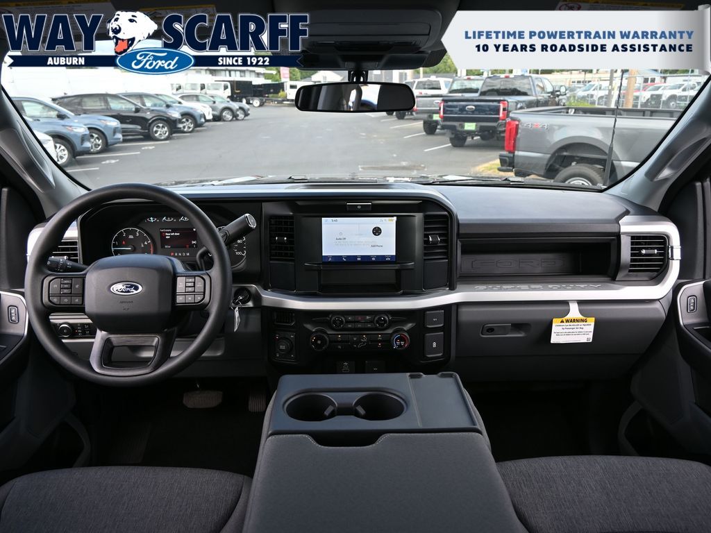 2025 Ford F-350 Super Duty XL