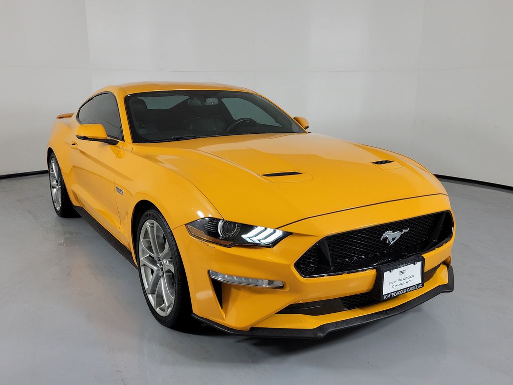 Black (Ebony) 2019 Ford Mustang Coupe Rear-Wheel Drive Automatic