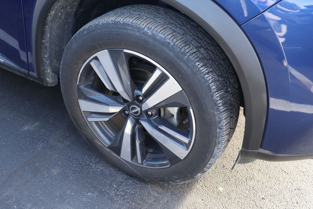 Thumbnail: 2023 Nissan Rogue - 5