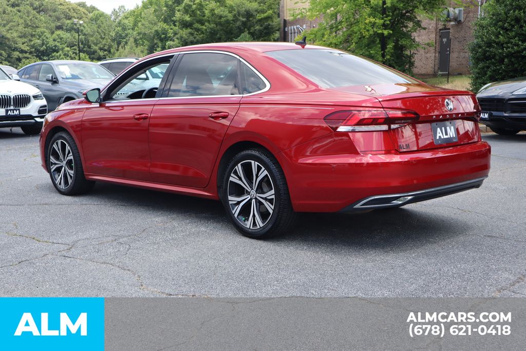 Used 2020 Red Volkswagen 2.0T SEL image 9