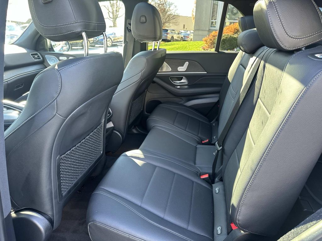 Thumbnail: 2022 Mercedes-Benz GLE - 31