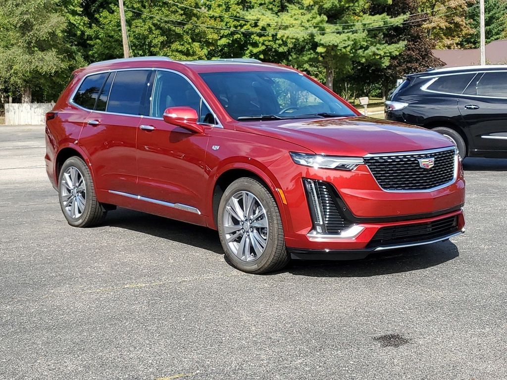 2025 Cadillac XT6 Premium Luxury 8