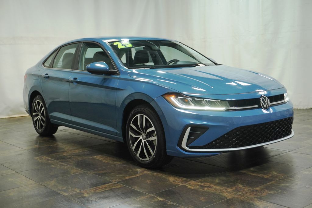 2025 Volkswagen Jetta 1.5T SE