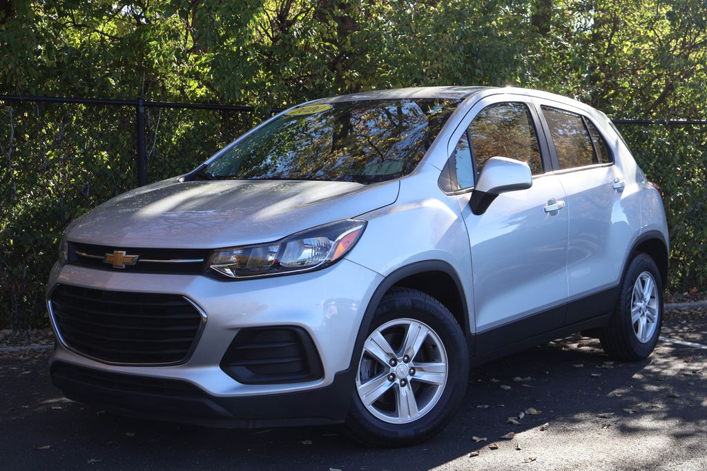 2020 Chevrolet Trax LS Hero Image