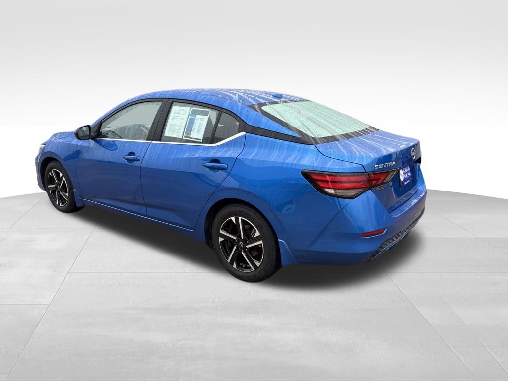 Used 2025 Nissan Sentra Sedan