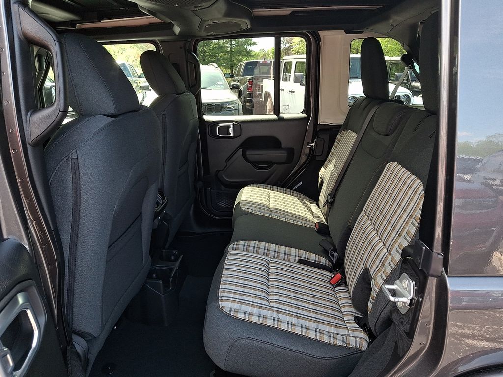 New 2026 Jeep Wrangler SUV