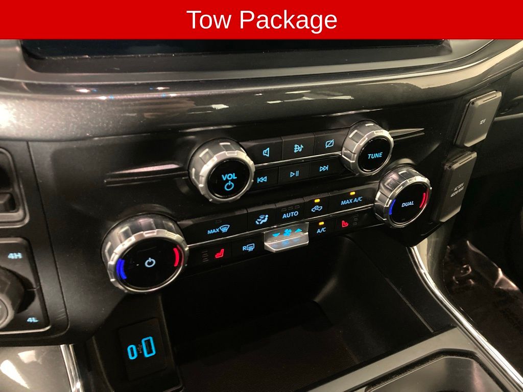 Used 2022 Black Ford XLT image 10