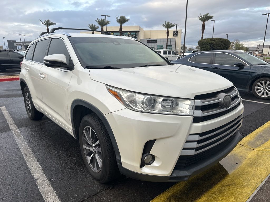 2018 Toyota Highlander XLE 3