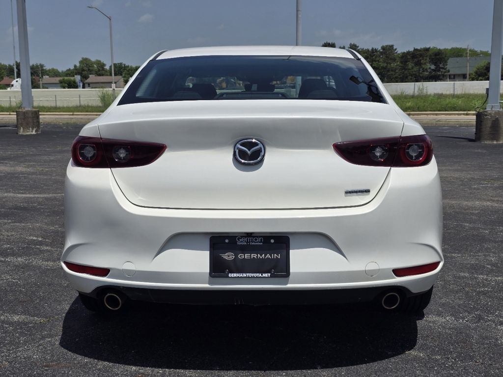 Used 2022 White Mazda 2.5 S image 13