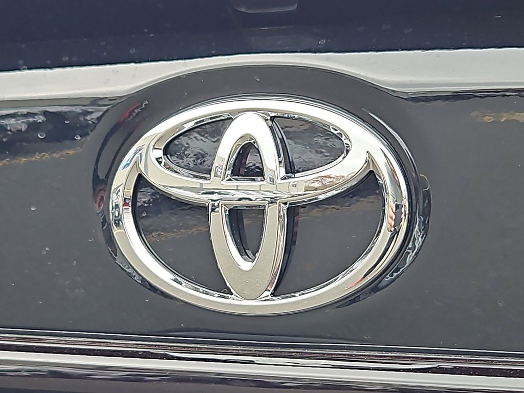 Thumbnail: 2026 Toyota Corolla - 18
