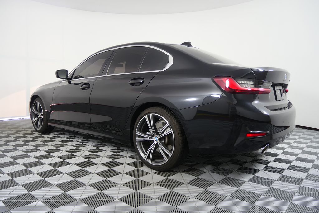 2022 BMW 3 Series 330i 5