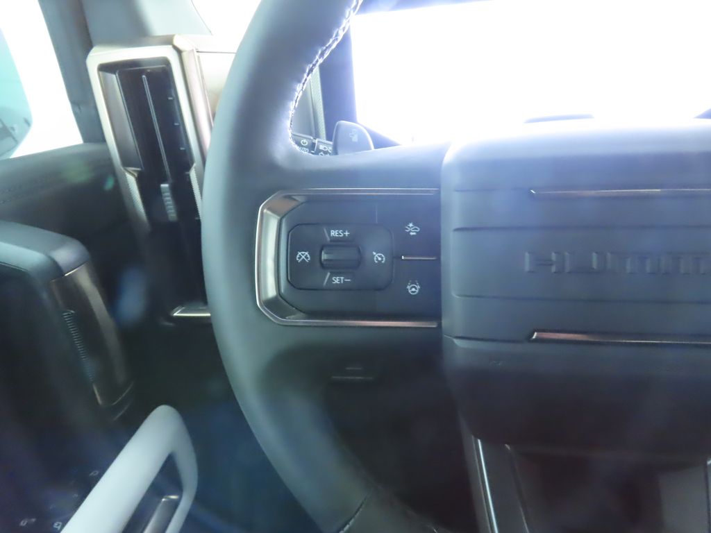 Thumbnail: 2025 GMC Hummer EV - 11