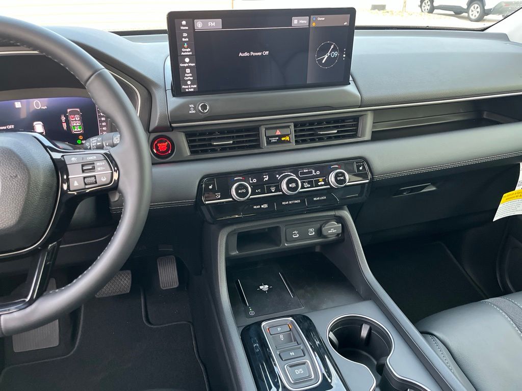Thumbnail: 2026 Honda Pilot - 10