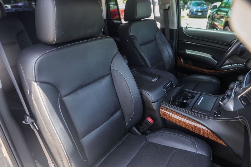 Used 2019 Gray Chevrolet Premier image 34