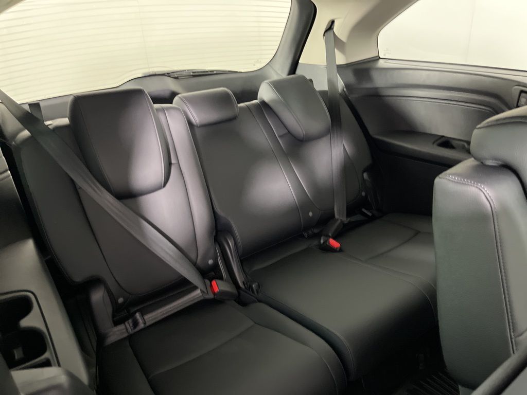 Thumbnail: 2026 Honda Odyssey - 14