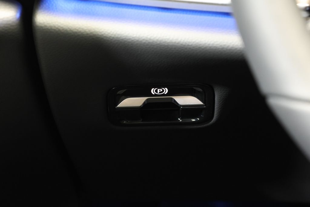 Thumbnail: 2027 Mercedes-Benz E-Class - 18