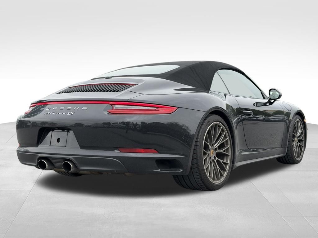 2017 Porsche 911 Carrera 4S