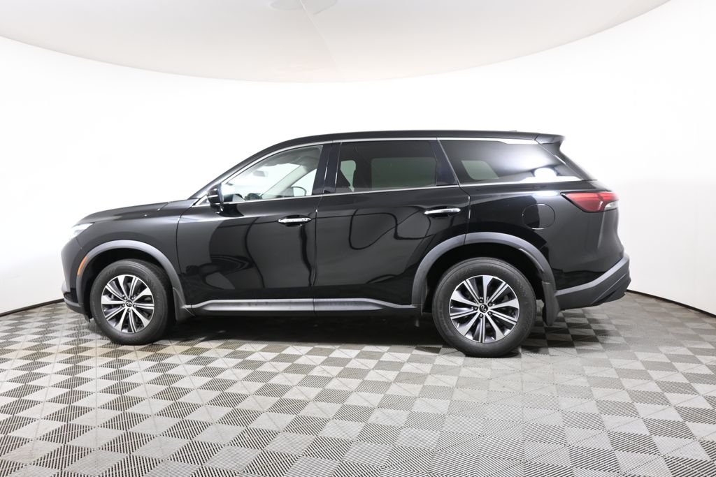 Thumbnail: 2023 INFINITI QX60 - 2