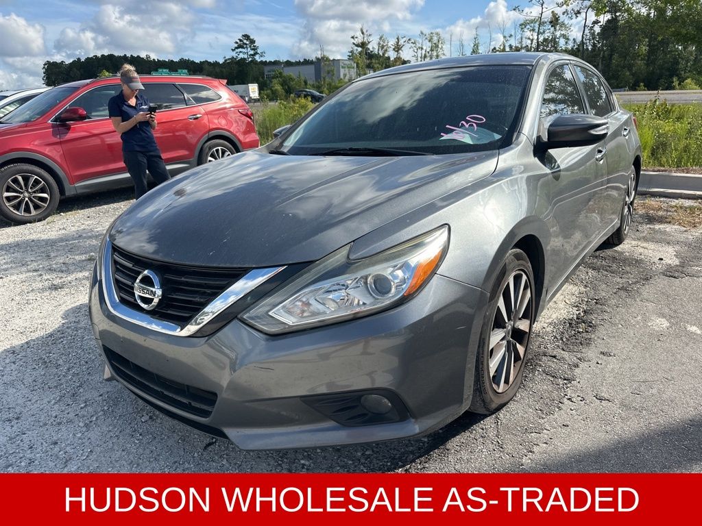 2017 Gun Metallic Nissan Altima 2.5 SL FWD Sedan