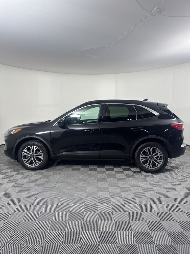 Thumbnail: 2020 Ford Escape - 8