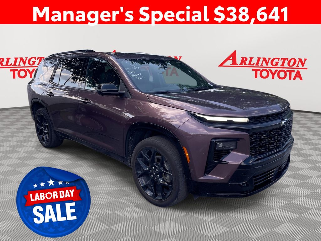 Stardust Metallic 2025 Chevrolet Traverse SUV / Crossover Front-Wheel Drive 8-Speed Automatic