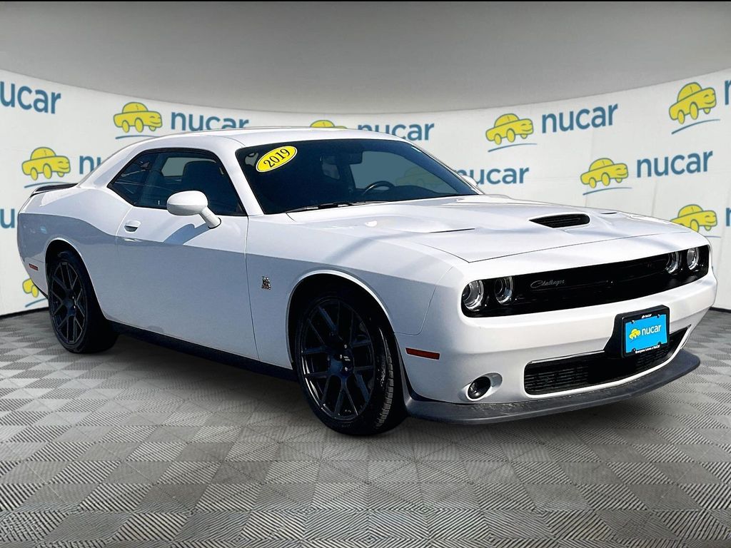 2019 Dodge Challenger — photo 1