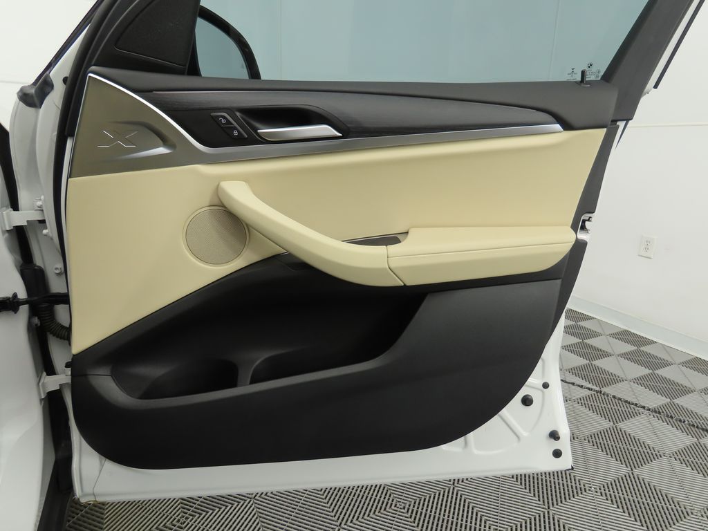 Thumbnail: 2023 BMW X3 - 26