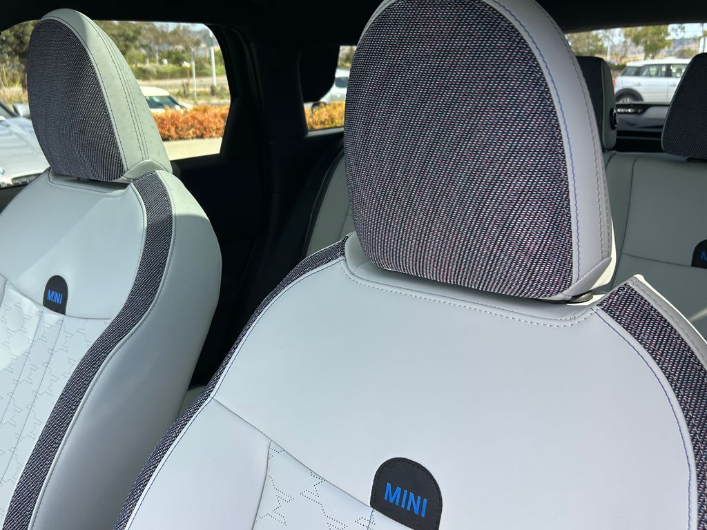 Thumbnail: 2026 MINI Cooper Countryman - 14