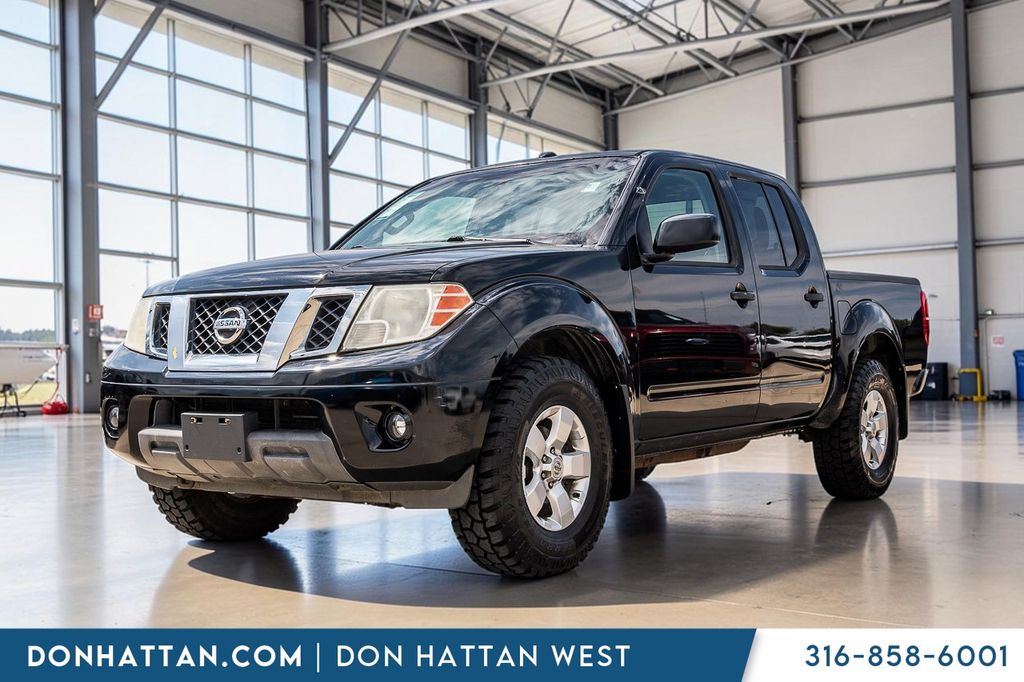 Super Black Metallic 2012 Nissan Frontier Pickup Truck Four-Wheel Drive 5-Speed Automatic Overdrive