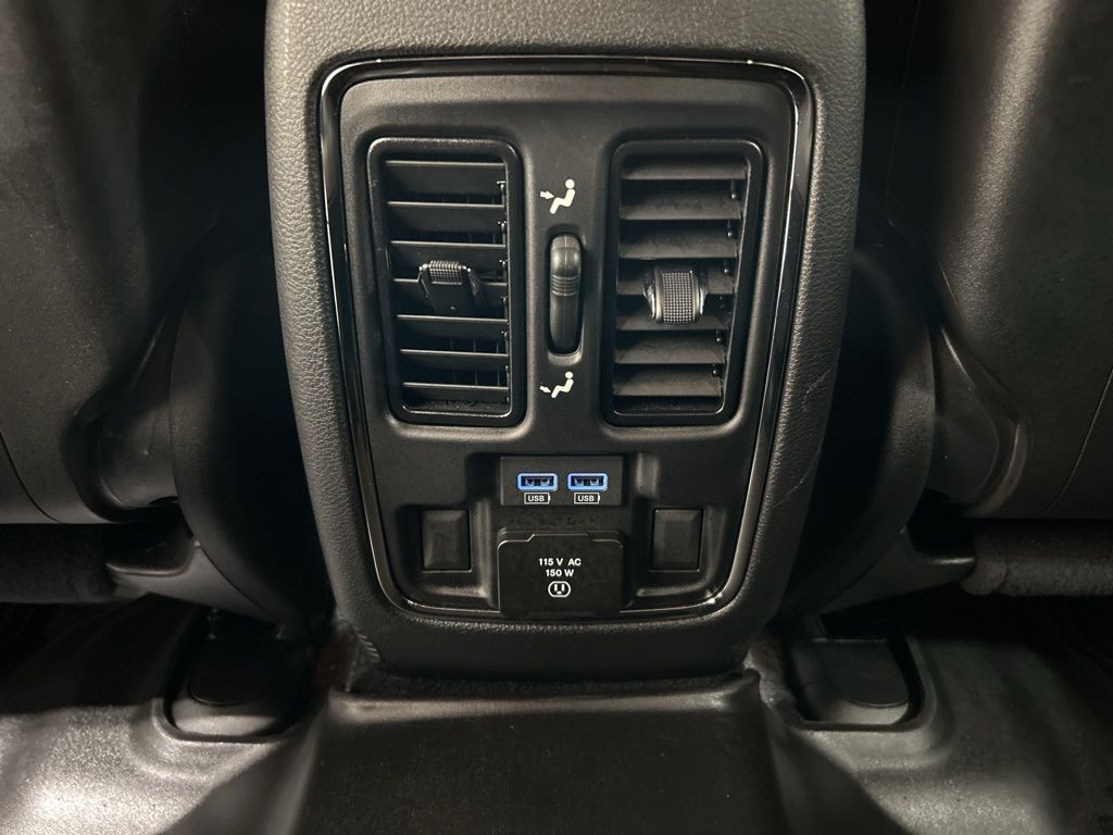 used 2021 Jeep Grand Cherokee car, priced at $29,411