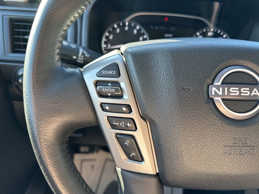 2023 Nissan Titan SV 39