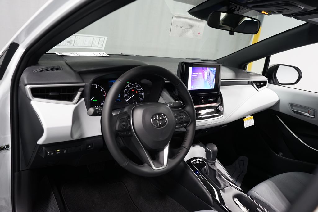 Thumbnail: 2025 Toyota Corolla - 11