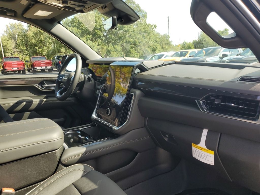New Car 2025 Gmc Yukon  Elevation For Sale In Austin, Texas