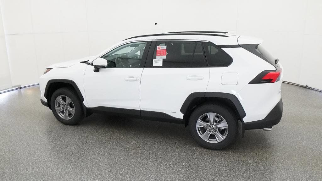Thumbnail: 2025 Toyota RAV4 - 12