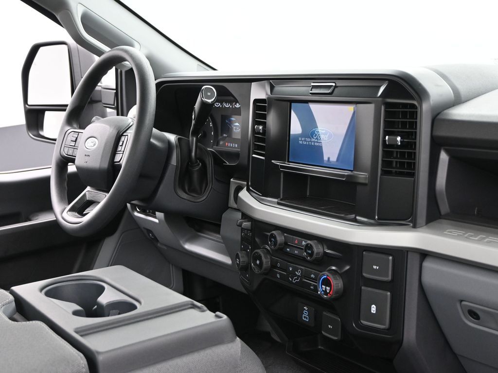 2026 Ford F-350 XL photo 25