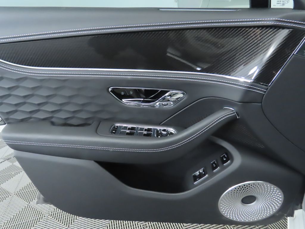Thumbnail: 2025 Bentley Flying Spur - 25