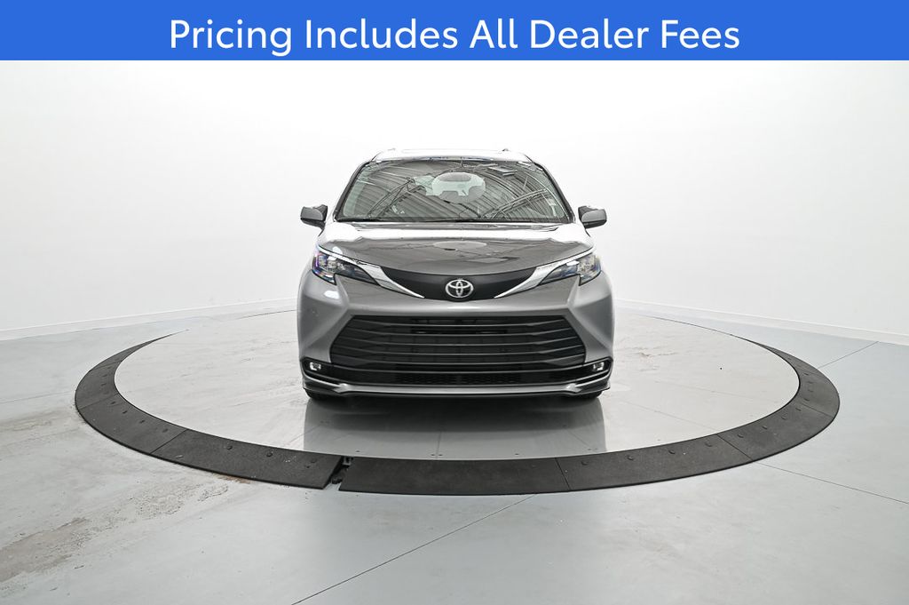 New 2026 Toyota Sienna Van