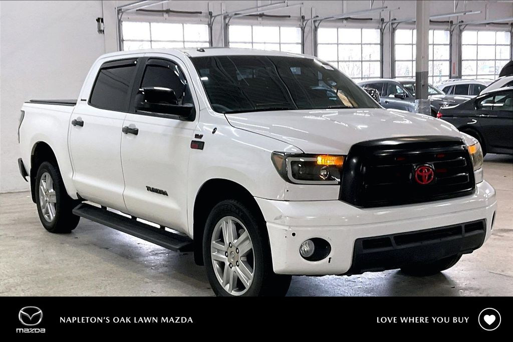 2011 Toyota Tundra Limited 5.7L V8 CrewMax RWD