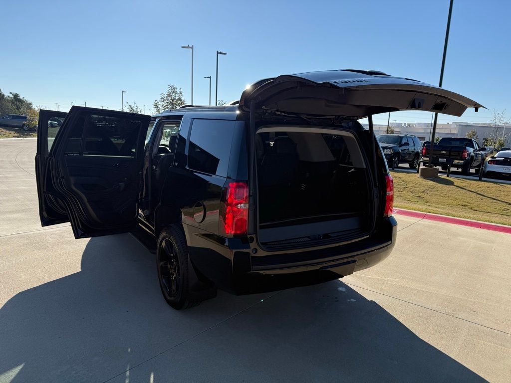 Thumbnail: 2019 Chevrolet Tahoe - 25