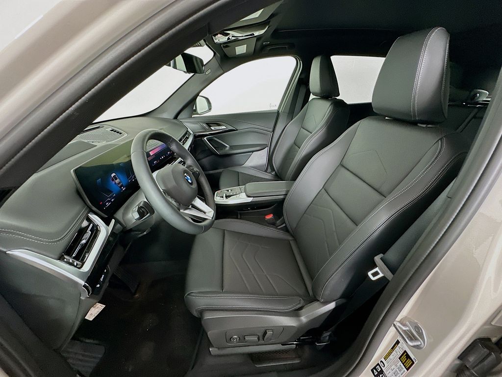 Thumbnail: 2026 BMW X1 - 16