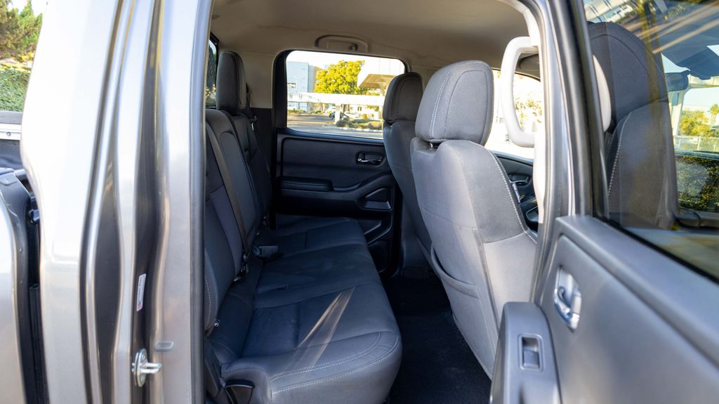 Used 2023 Nissan Frontier SV 4D Crew Cab