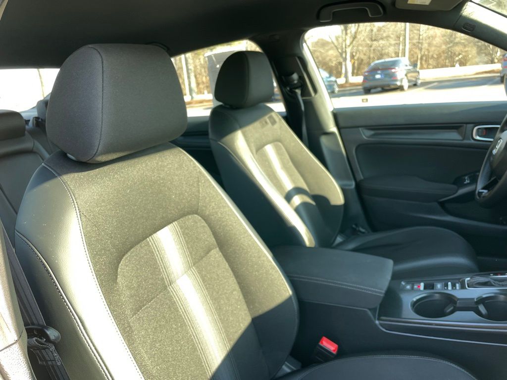 Thumbnail: 2025 Honda Civic - 30