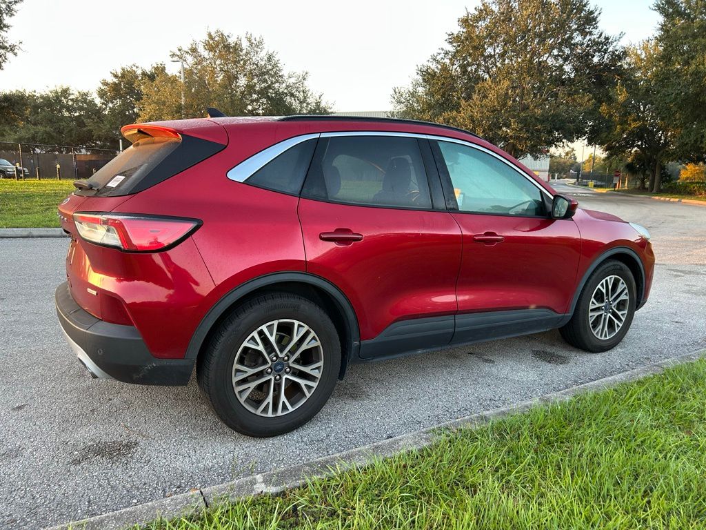 Thumbnail: 2020 Ford Escape - 4