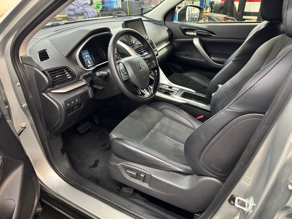 2025 Mitsubishi Eclipse Cross SE