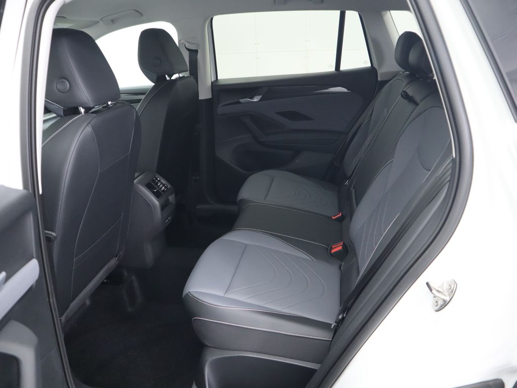 2025 Volkswagen Tiguan 2.0T 22