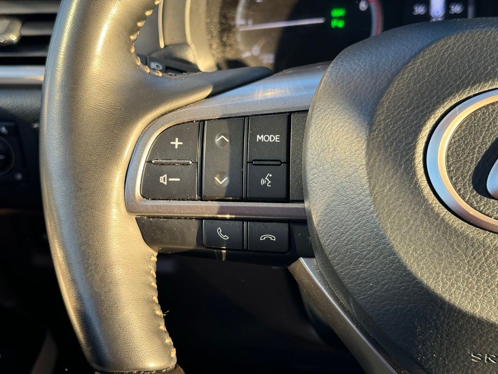 2023 Lexus GX 460 32