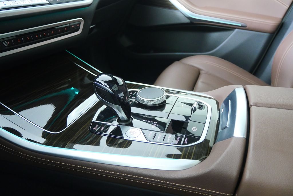 Thumbnail: 2021 BMW X5 - 29